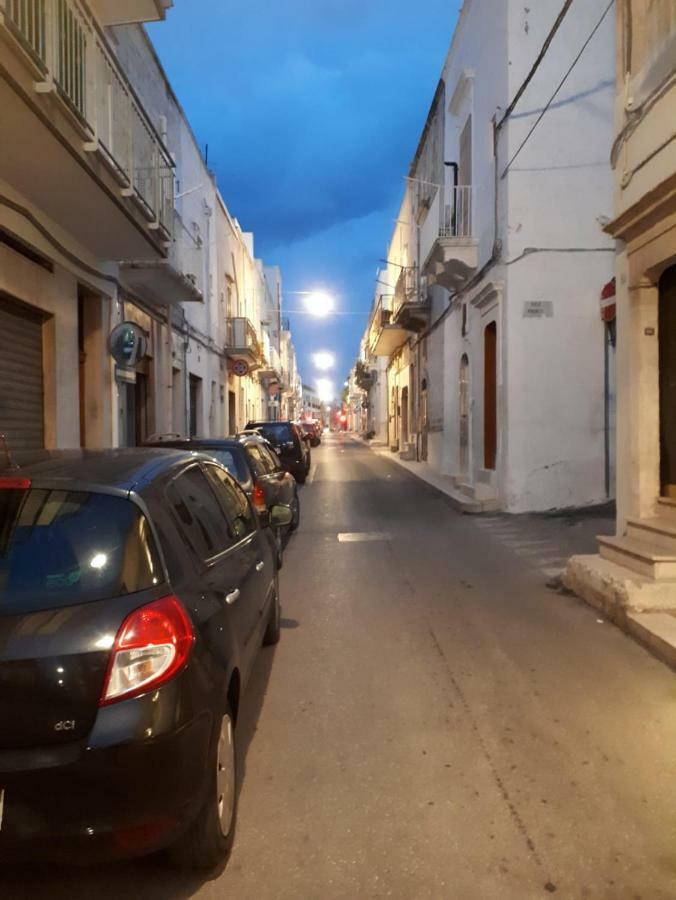 Casa Victoria Apartment Ostuni Bagian luar foto